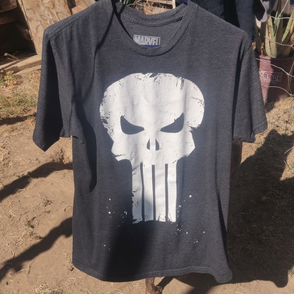Punisher Marvel Tee